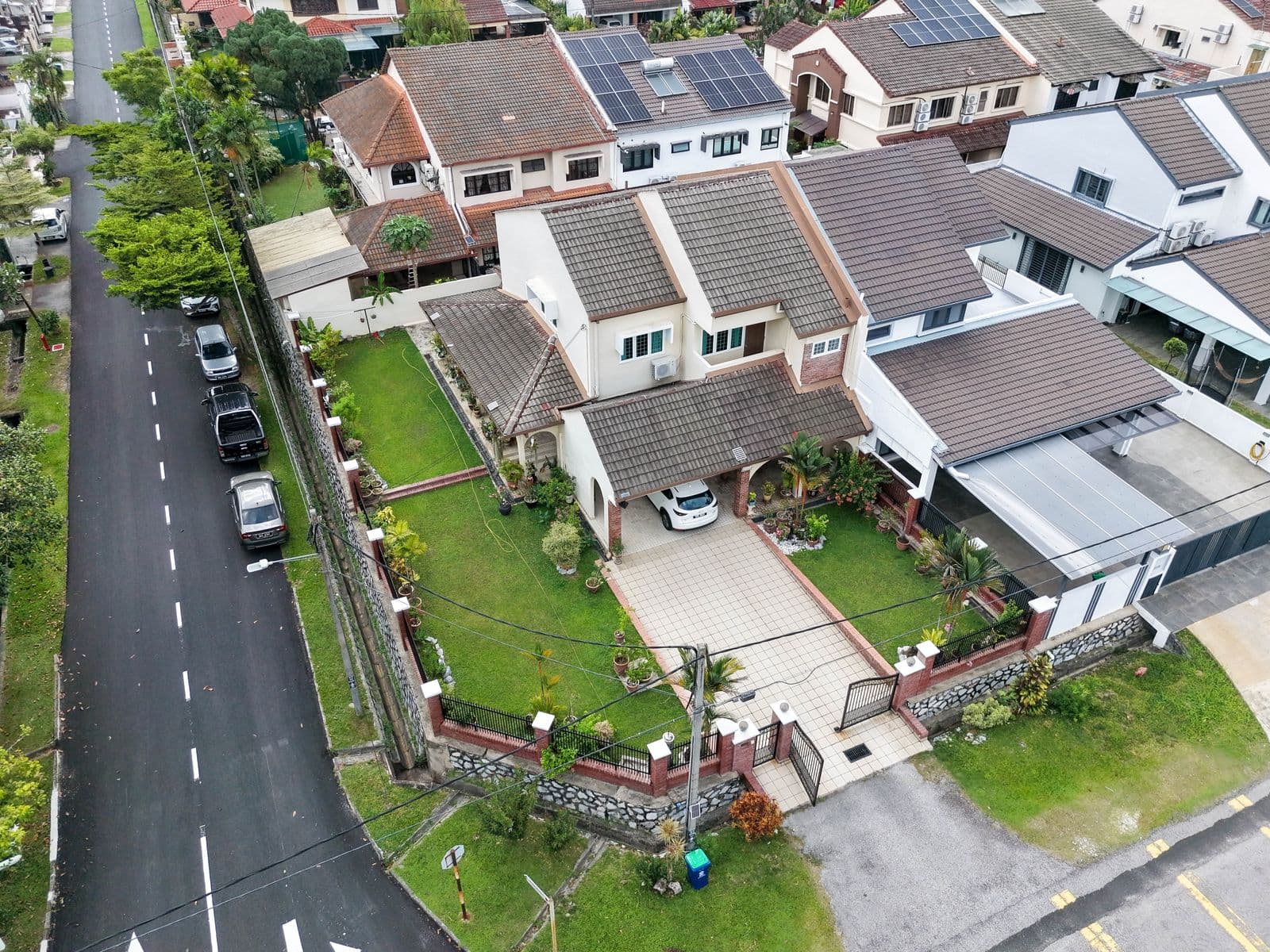 Corner Double Storey Semi D For Sale in SS 14, Subang Jaya, Freehold